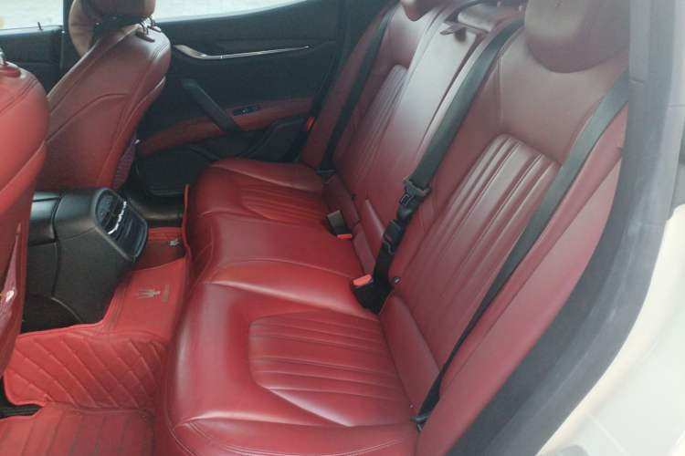 Used Maserati Ghibli 2017 3.0T Standard Edition Left Rear Seat