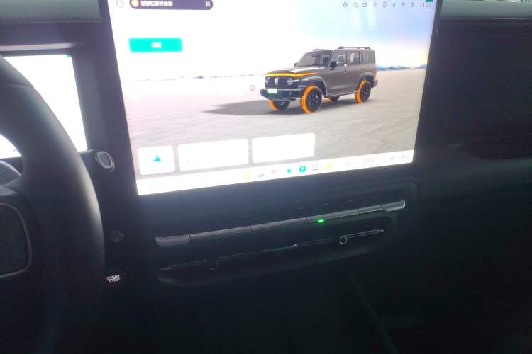 Used Tank 300 New Energy 2025 Hi4-T Audio And AC Panel