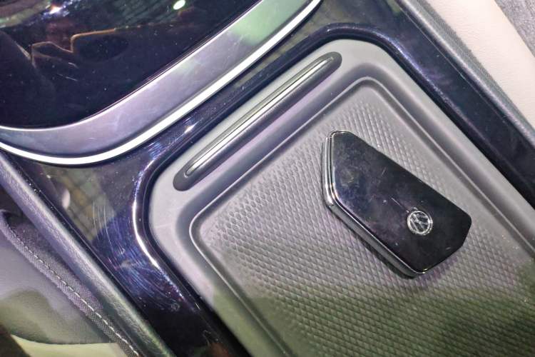 Used Volkswagen ID.4 CROZZ 2025 Pure Edition Vehicle Key