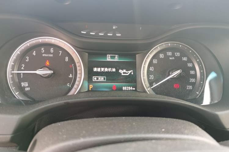 Used Buick GL6 2019 18T 6-Seater Connected Luxury Version China VI Standard