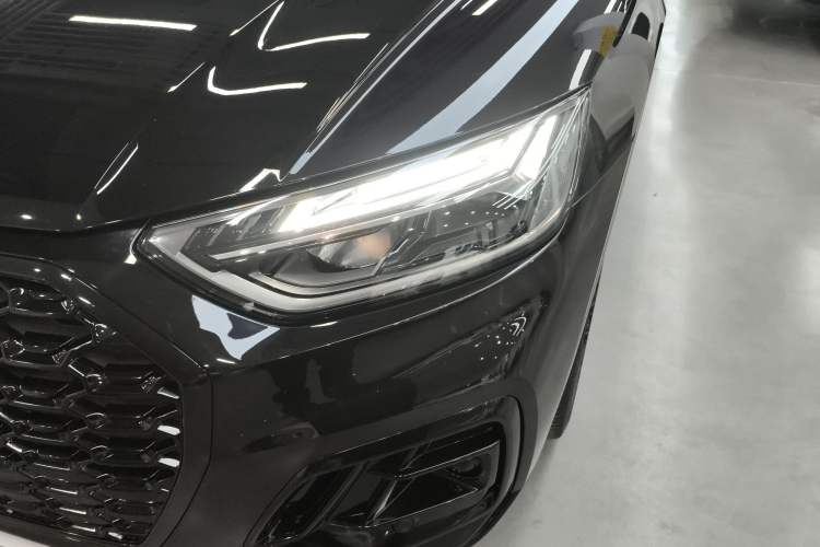 Used Audi Q5L Sportback 2022 Updated 40 TFSI Luxury Edition