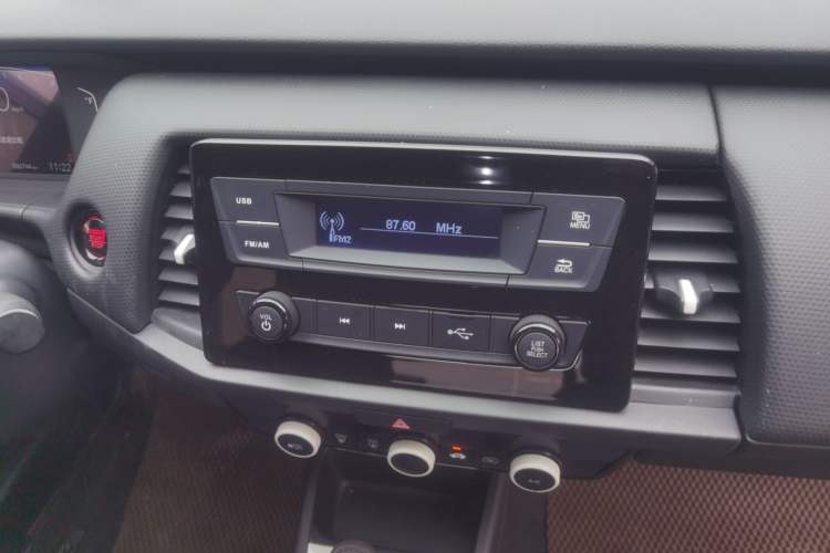 Used Honda Fit 2021 1.5L CVT Trend Edition Audio And AC Panel