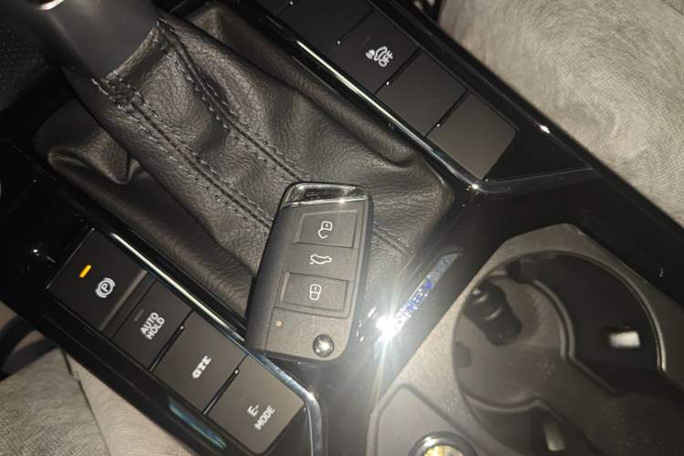 Used Volkswagen Passat New Energy 2025 430 PHEV Hybrid Business Edition
