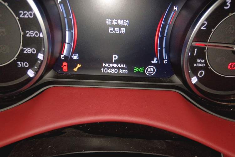 Used Maserati Levante 2022 2.0T GT Sharp Edition Odometer Close Up