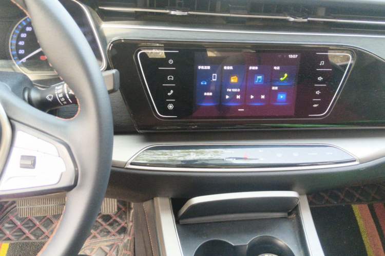 Used CHANGAN OSHAN X7 2020 1.5T Automatic Luxury Version