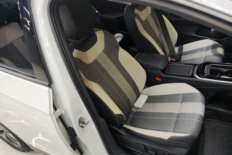 Used Volkswagen ID.4 CROZZ 2024 Pure Edition Limited Edition Right Front Seat