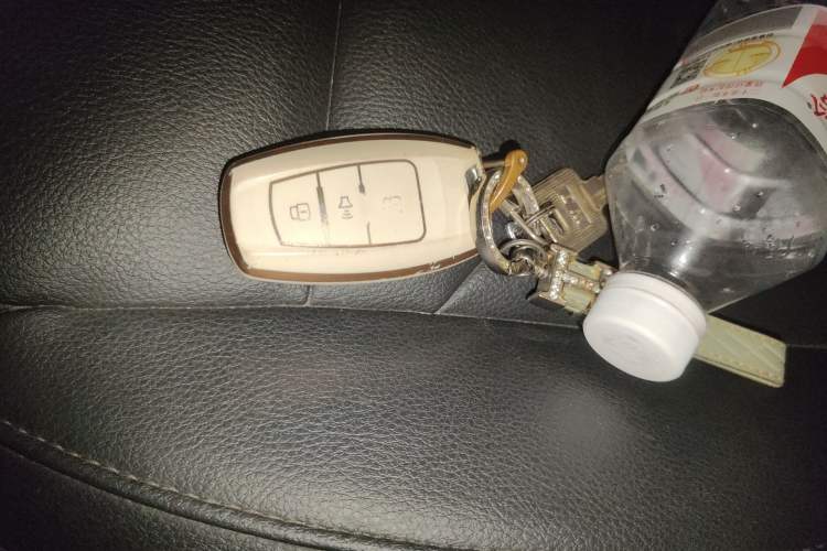 Used Haval H2 2016 Red Label 1.5T Automatic Two-Wheel Drive Prestige Model