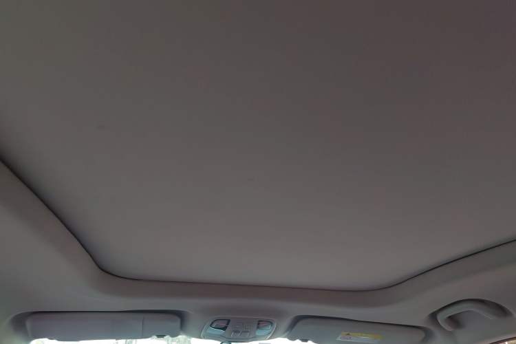 Used SOL X8 2021 300T DCT Prestige Smart Connectivity Edition 5-seater
