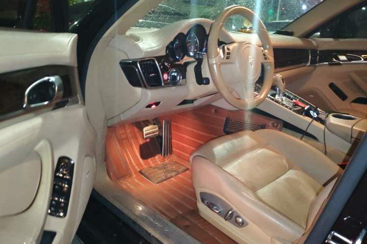 Used Porsche Panamera 2014 Panamera Executive 3.0T
