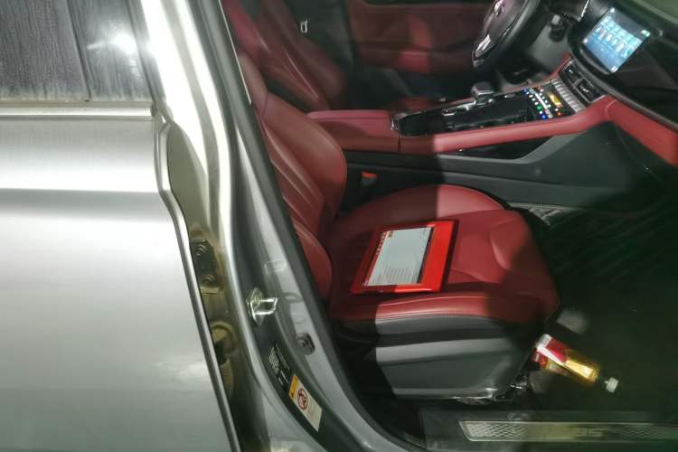 Used CHANGAN CS85 COUPE 2019 1.5T DCT Luxury Version China VI Standard