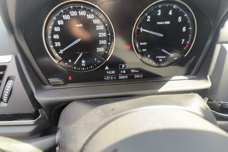 Used BMW 1 Series 2020 120i M Sport Package Odometer Close Up