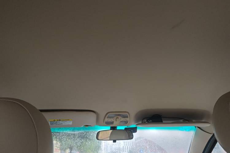 Used Chery Fengyun 2 2013 Hatchback 1.5L Manual Ruiyi Edition