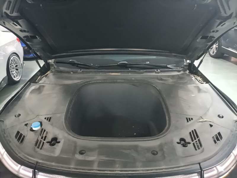 Used XPeng P7 2020 Rear-Drive Long-Range Smart Drive Version — 19