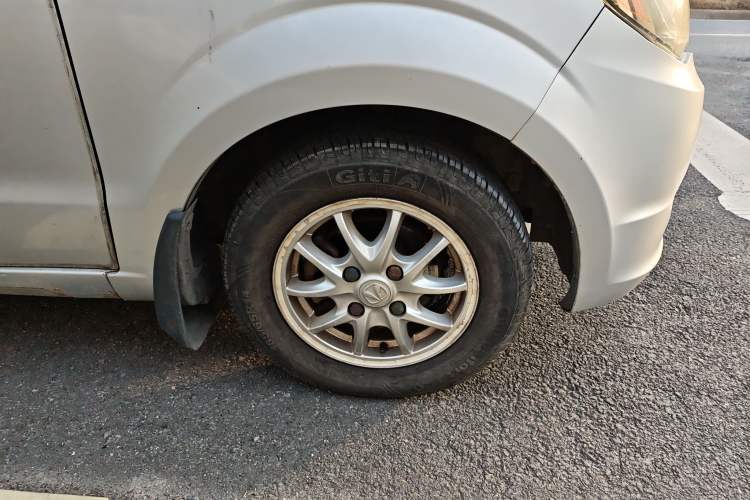 Used BAIC Weiwang M20 2014 1.5L Comfort Version BJ415B
