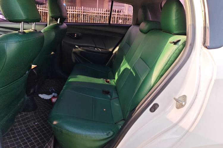 Used Toyota YARiS L Zhi Xuan 2016 Revised 1.3E Manual – Charming Edition