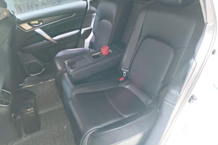 Used Honda Avancier 2017 240TURBO Two-Wheel Drive Comfort Version Left Rear Seat