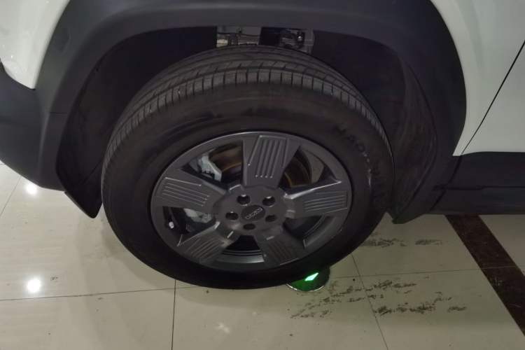 Used iCAR 03 2024 401km Range Two-Wheel Drive Standard Yuechao Version
