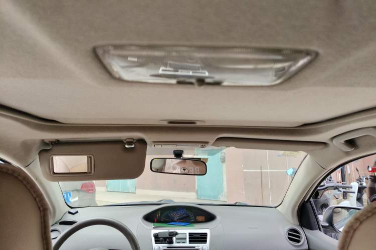 Used Toyota Vios 2011 1.6L GL-i Sunroof Version AT Headliner