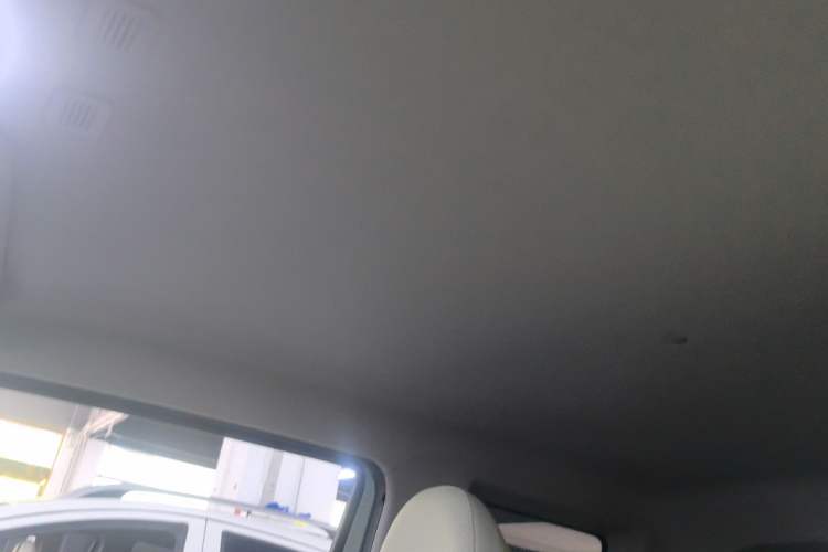 Used Geely Galaxy Panda 2023 Panda Mini 200km Endurance Bear Headliner