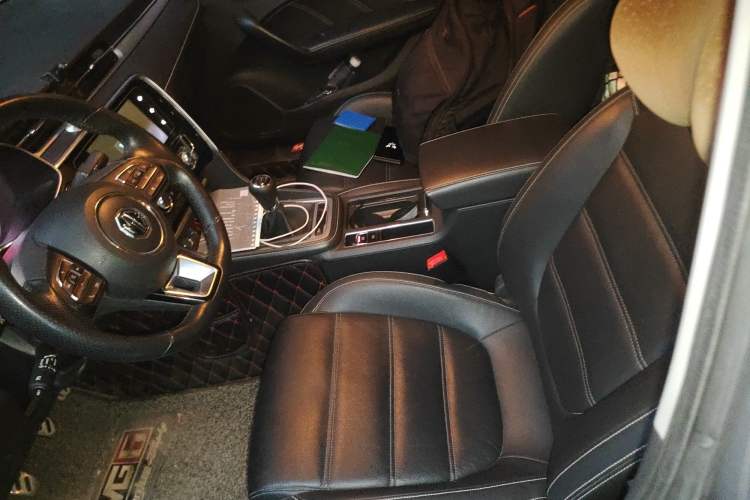 Used MG 6 2017 20T Manual Luxury Smart Connect Version China V Standard Left Front Seat