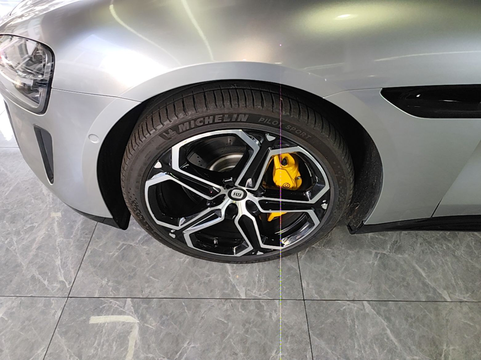 Xiaomi Auto SU7 2024 Rear-Drive Ultra-Long Range Advanced Pro-Level Intelligent Driving Version — снимка 10