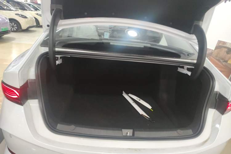 Used BYD Qin PLUS  Trunk