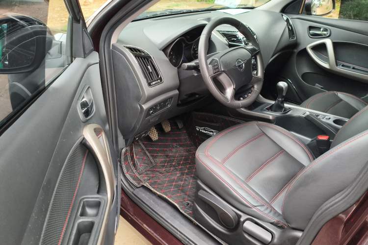 Used Haima S5 2015 1.6L Manual Luxury Model with Sunroof
