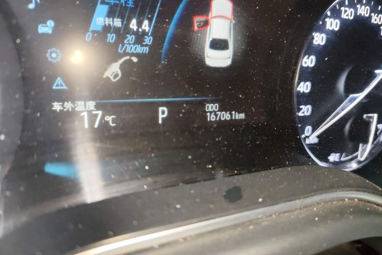 Used Toyota Avalon 2023 Dual-Engine 2.5L Luxury Edition Odometer Close Up