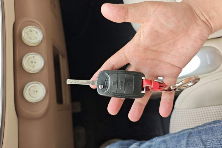 Used Wuling Hongguang MINIEV 2025 Four-Door Version Premium Edition Vehicle Key