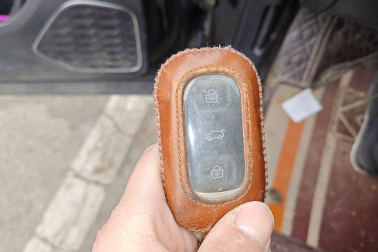 Used ENOVATE ME5 2021 1012