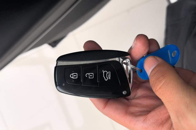 Used Hyundai Santa Fe 2015 2.0T Automatic All-Wheel Drive Smart Version 5 Seats
