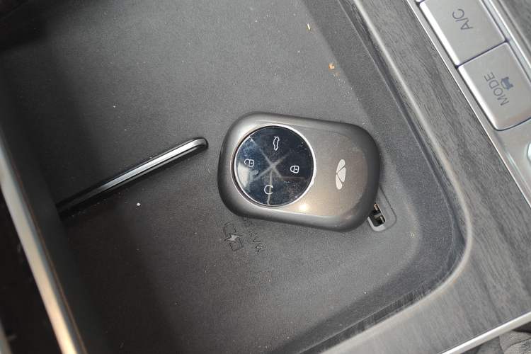 Used Chery Fengyun A8L 2025 1.5 TGDI 145 km Luxury Version
