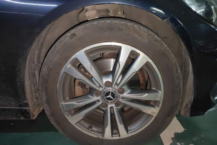 Used Mercedes-Benz C-Class 2017 Facelift C 200 L Sport Edition
