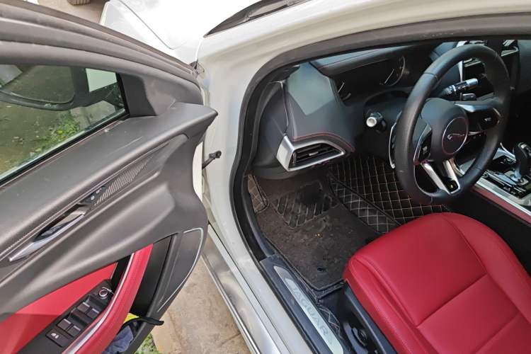 Used Jaguar XEL 2020 2.0T 200 PS R-DYNAMIC S Advanced Sport Edition
