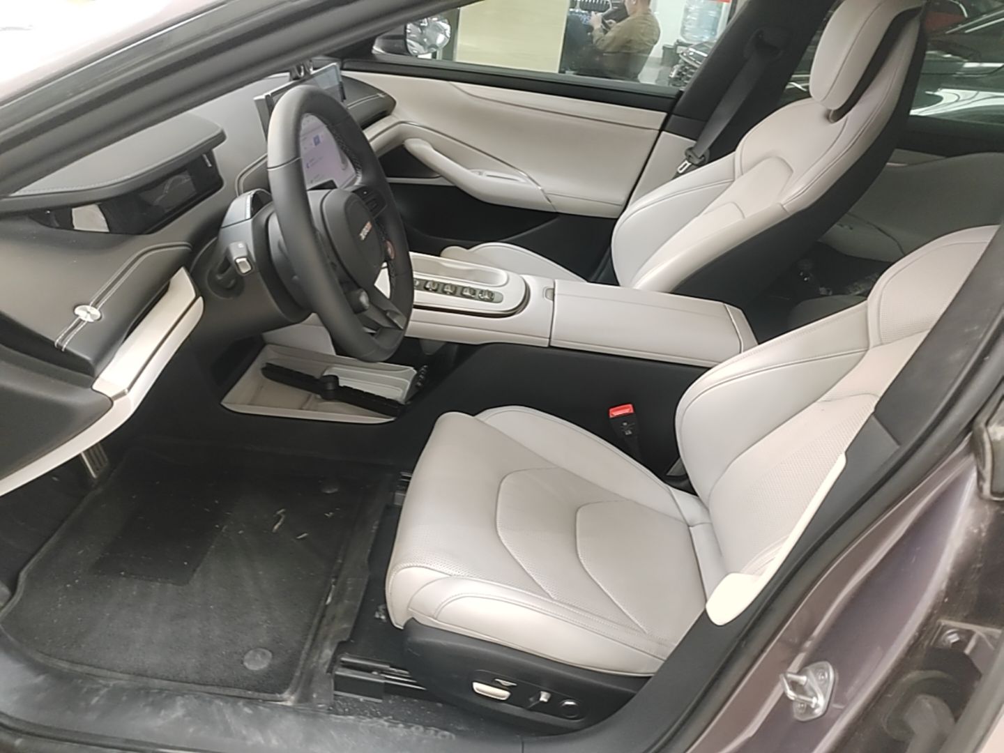 Xiaomi Auto SU7 2024 Four-Wheel Drive Ultra-Long Range Advanced Intelligent Driving Max Edition — снимка 18