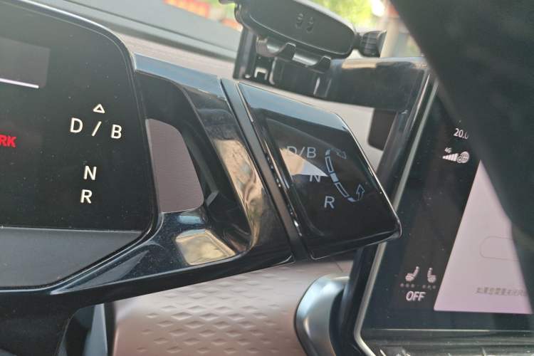 Used Volkswagen ID.6 X 2022 Intelligent Long-Range Version
