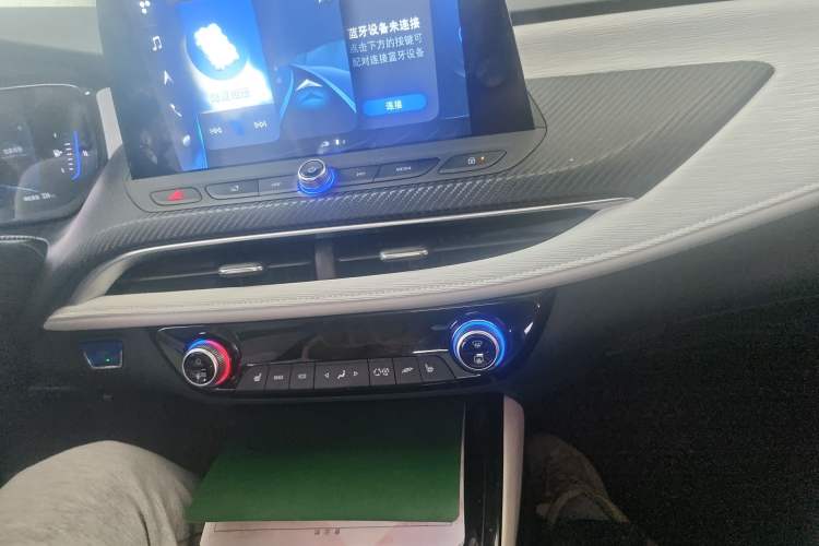 Used Buick Velite 6 2022 Plug-in Hybrid Connected Smart Model Audio And AC Panel