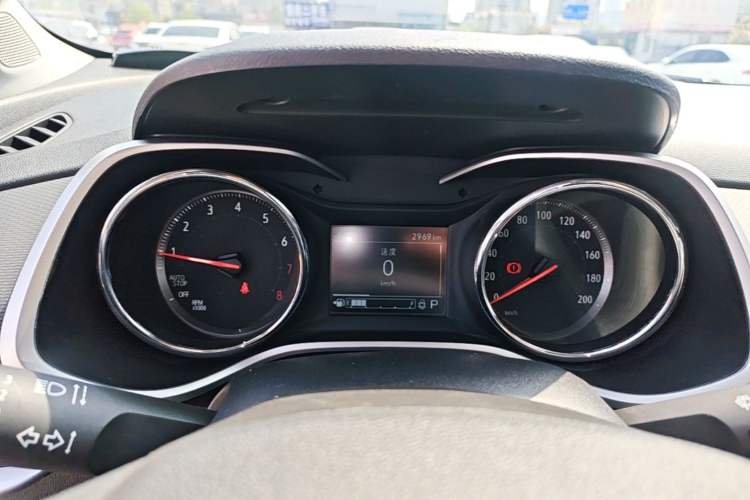 Used Chevrolet Trax 2019 Redline 335T CVT Trendy Version China VI Standard Instrument Cluster