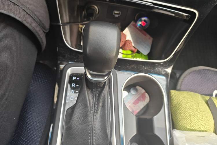 Used Hyundai Tucson 2019 280TGDi Dual-Clutch Two-Wheel Drive Fashion Edition China V Standard Gear Lever