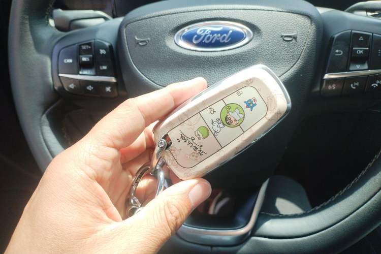 Used Ford Edge 2021 PLUS EcoBoost 245 Two-Wheel-Drive Platinum Edition 5 Seats