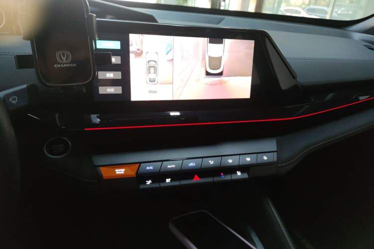 Used CHANGAN UNI-V 2024 1.5T Prestige Sport Edition Audio And AC Panel