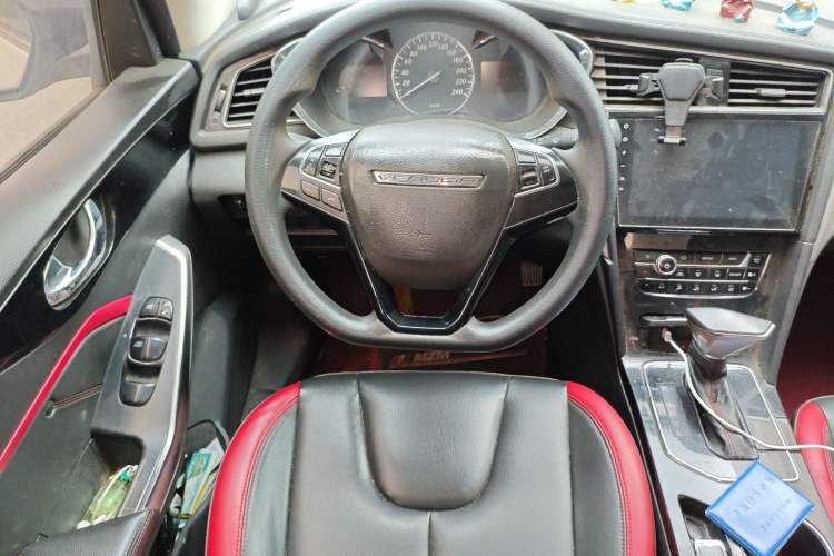 Used Venucia D60 2020 1.6L XL CVT Enjoyment Edition Steering Wheel