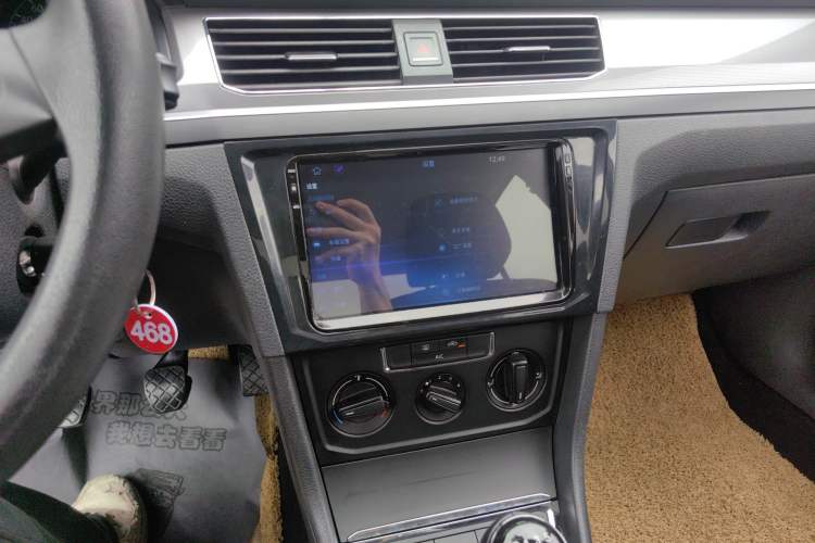 Used Volkswagen Bora 2018 1.5L Manual Fashion Model Audio And AC Panel