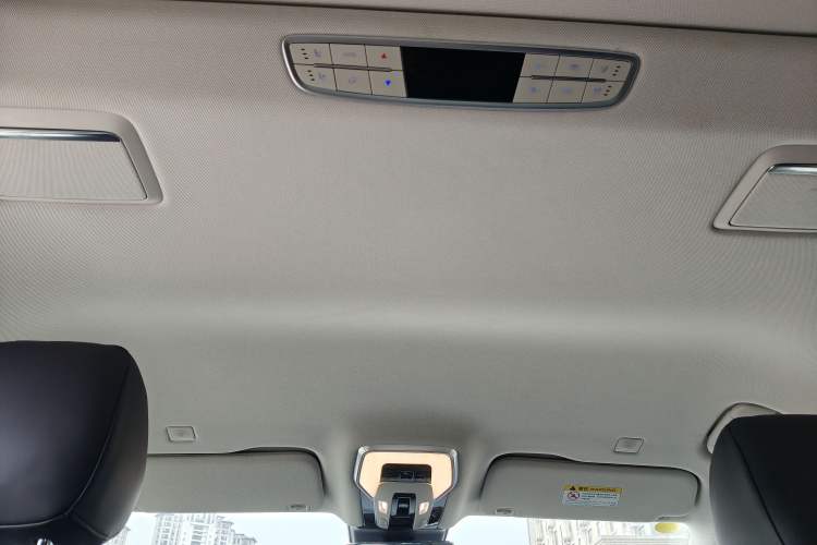 Used Hongqi HQ9 2023 2.0T Smart Connect Flagship Edition
