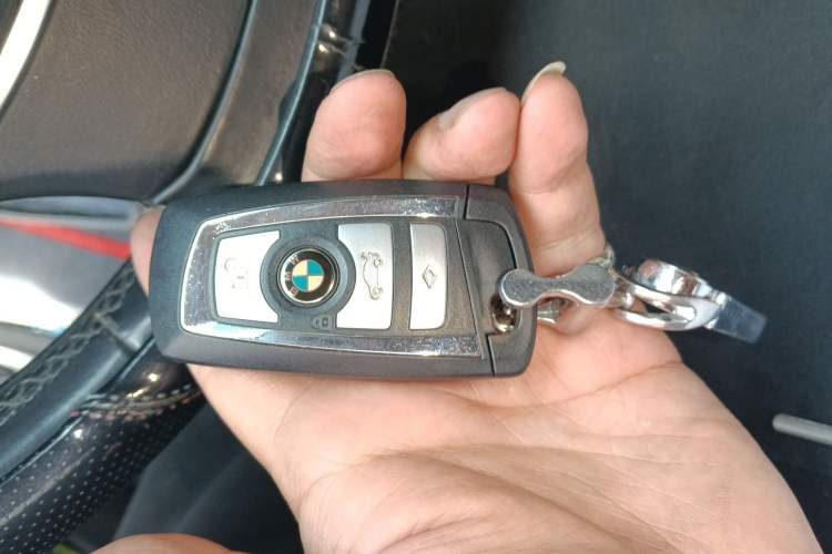 Used BMW 5 Series 2014 525Li Luxury Design Package