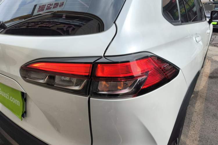 Used Toyota FRONTLANDER 2022 2.0L CVT Luxury Edition