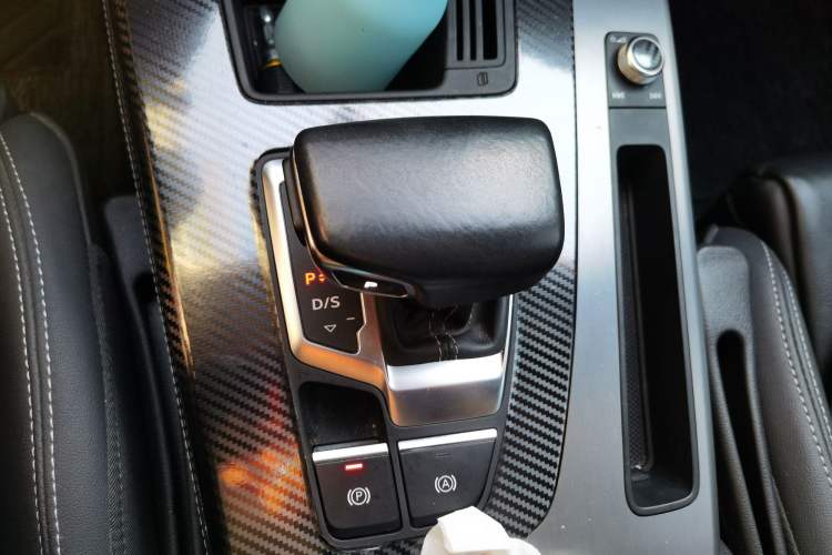 Used Audi Q5L Sportback 2021 40 TFSI Fashion Model
