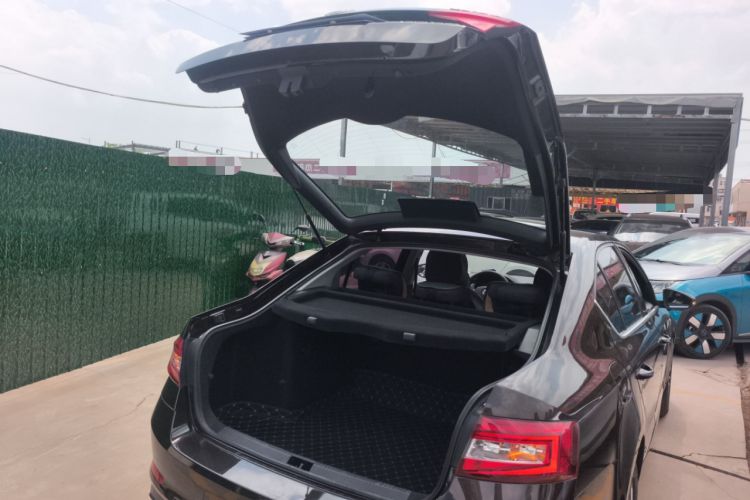 Used Skoda Octavia 2019 1.5L Automatic Comfort Edition
