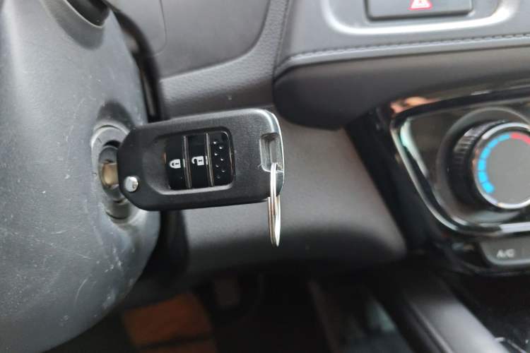 Used Honda Vezel 2020 1.5L CVT Elite Edition