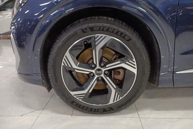 Used Audi Q4 e-tron 2022 40 e-tron Boundary Edition Exterior 3